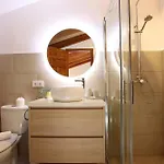 Rustic House Recently Renovated With Views To The Mountains By Renthousing Villa *
