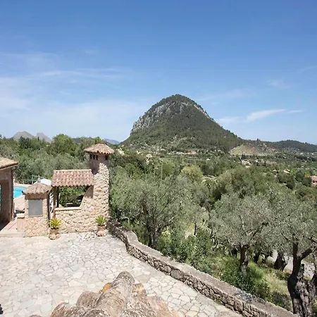 Rustic House Recently Renovated With Views To The Mountains By Renthousing Villa