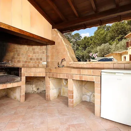 Villa Rustic House Recently Renovated With Views To The Mountains By Renthousing Pollença