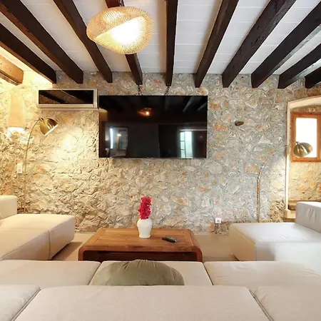 Rustic House Recently Renovated With Views To The Mountains By Renthousing * Pollença