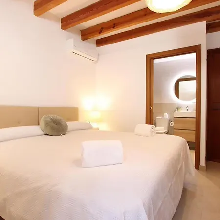 Rustic House Recently Renovated With Views To The Mountains By Renthousing Villa Pollença
